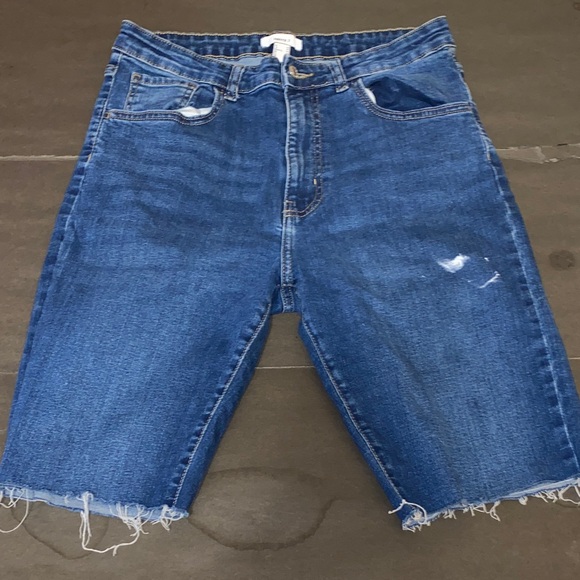 Forever 21 Pants - Forever 21 Size 29 Distressed Denim Jean Shorts